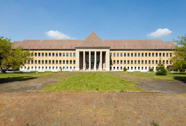 Bild 7248 Napobi Ballenstedt / NPEA Anhalt (Napola), SED Bezirksparteischule Halle